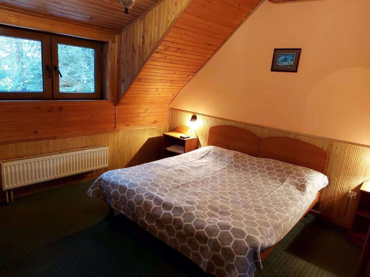 Затишок Villa Tysovets Luaran gambar